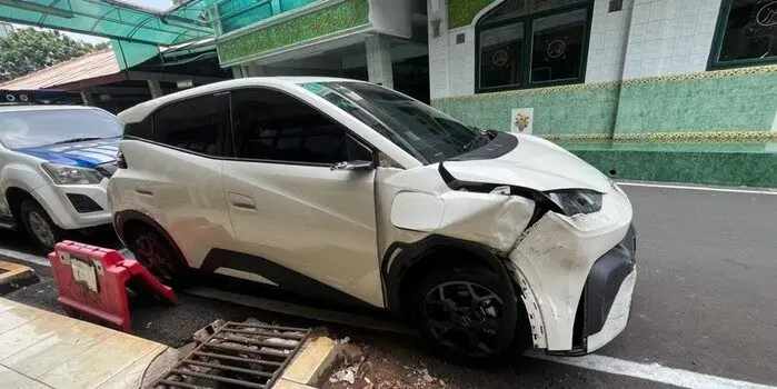 Mobil listrik BYD diamankan polisi